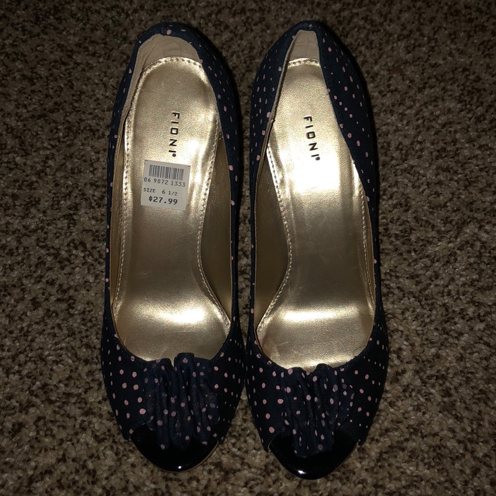 Navy Blue/Pink Polka Dot Heels